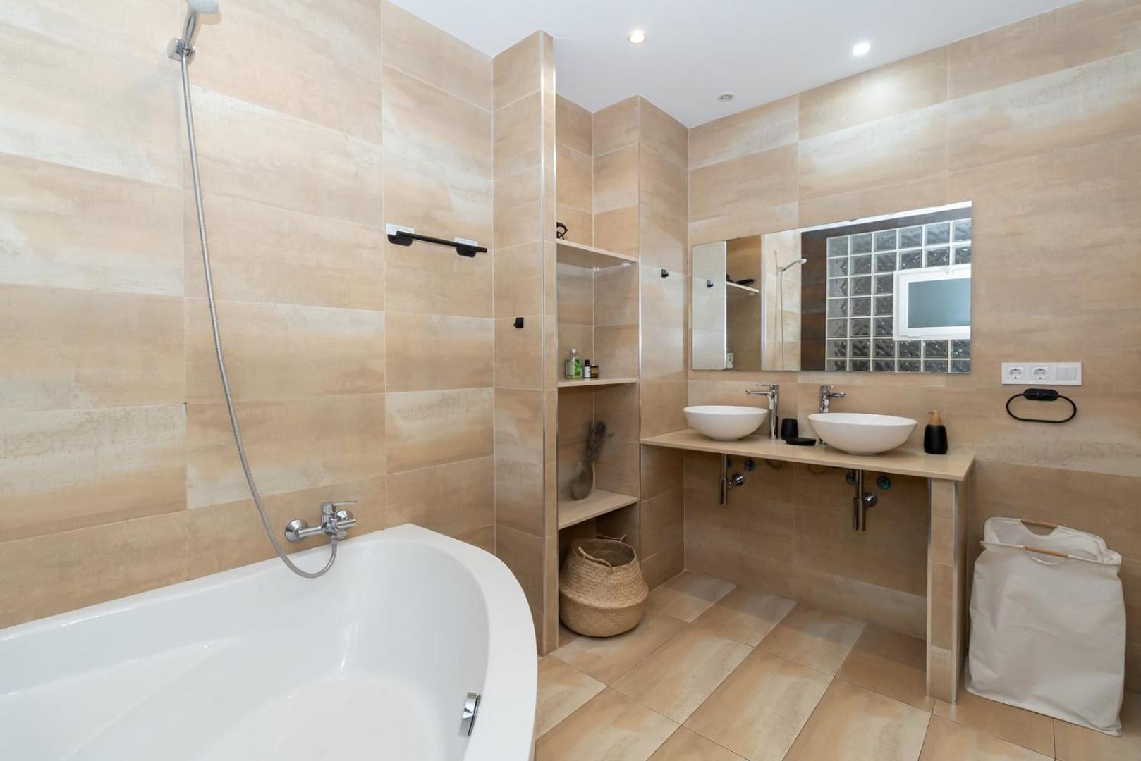 Guestready - El Cabanyal Hidden Oasis Appartement Valencia Buitenkant foto